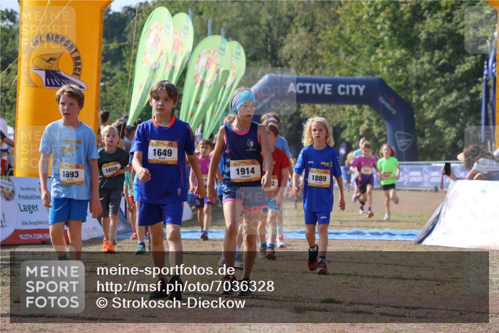 08.09.2024 - Airport Race Strokosch-Dieckow http://msf.ph/oto/7036328 08.09.2024 11:27:32 Ziel 1615, 1616, 1650, 1702, 1703, 1717, 1748, 1777, 1823, 1840, 1848, 1862, 1883, 1899, 1914, 1932, 1934, 3421, 3425, 3452 meine-sportfotos.de