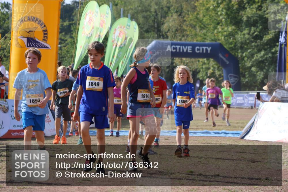 08.09.2024 - Airport Race Strokosch-Dieckow http://msf.ph/oto/7036342 08.09.2024 11:27:32 Ziel 1615, 1616, 1650, 1702, 1703, 1717, 1748, 1777, 1823, 1840, 1848, 1862, 1883, 1899, 1914, 1932, 1934, 3421, 3425, 3452 meine-sportfotos.de