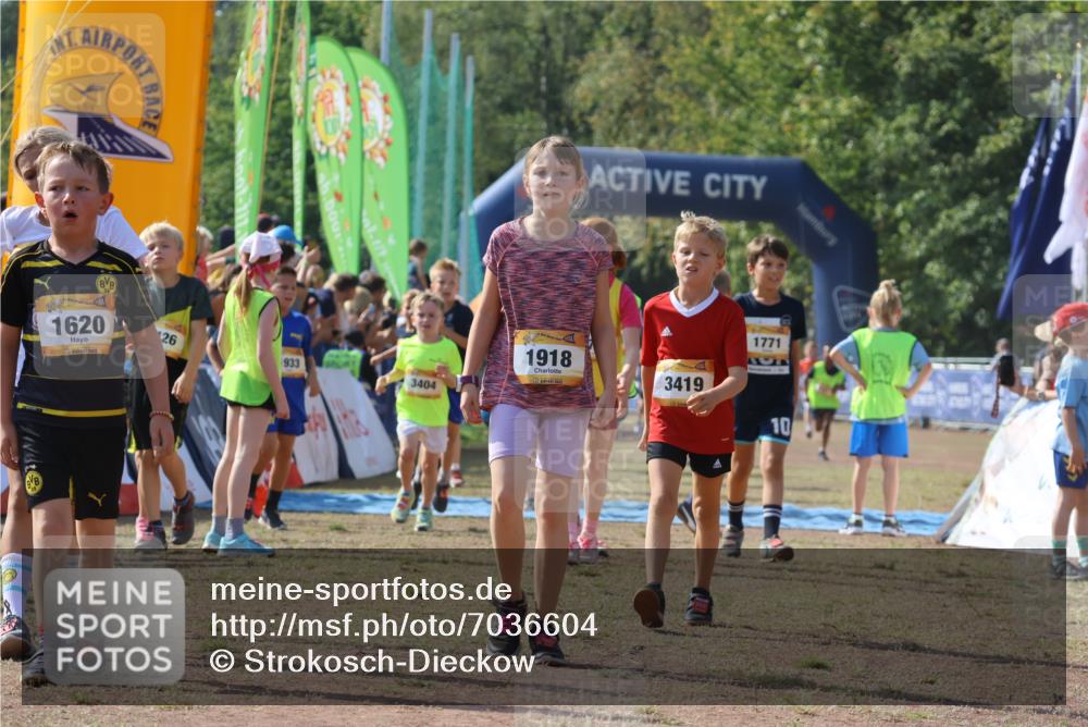 08.09.2024 - Airport Race Strokosch-Dieckow http://msf.ph/oto/7036604 08.09.2024 11:28:56 Ziel 1604, 1660, 1687, 1694, 1731, 1741, 1760, 1771, 1779, 1817, 1855, 1858, 1877, 1909, 1933, 3402, 3404 meine-sportfotos.de