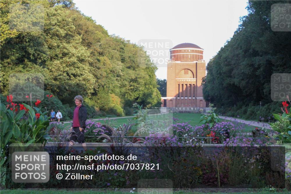 08.09.2024 - Stadtparktriathlon Zöllner http://msf.ph/oto/7037821 08.09.2024 07:54:33 Radfahren  meine-sportfotos.de