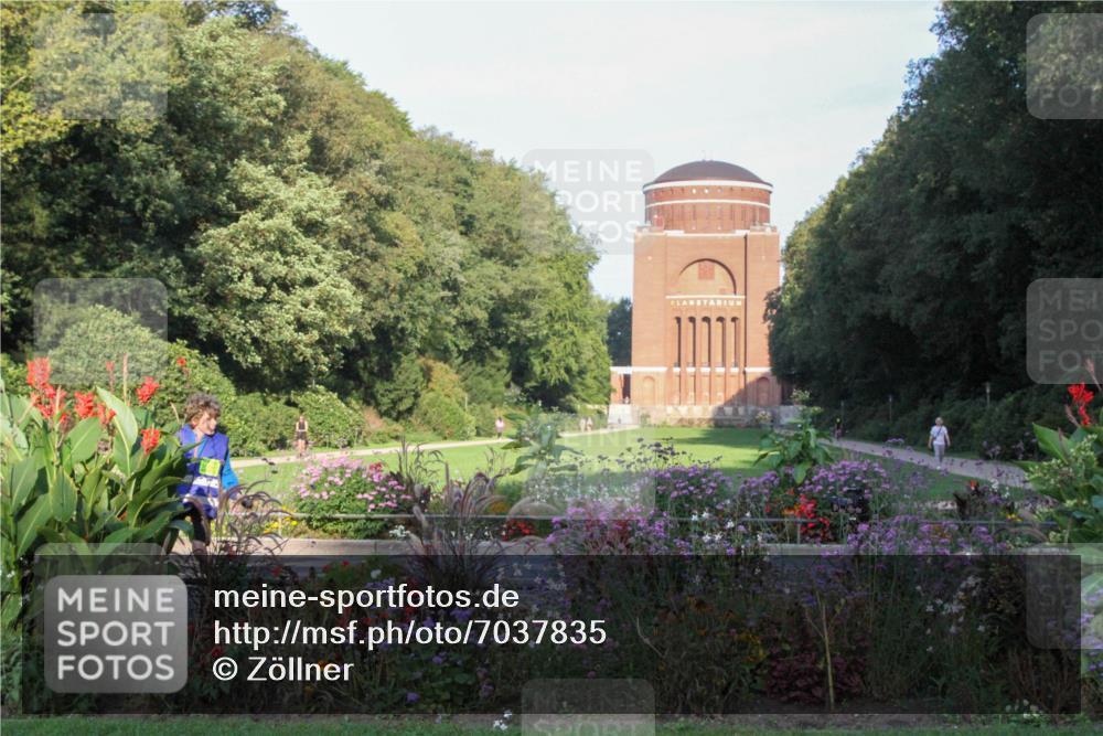 08.09.2024 - Stadtparktriathlon Zöllner http://msf.ph/oto/7037835 08.09.2024 08:37:12 Radfahren  meine-sportfotos.de