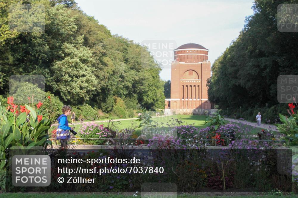 08.09.2024 - Stadtparktriathlon Zöllner http://msf.ph/oto/7037840 08.09.2024 08:37:15 Radfahren  meine-sportfotos.de