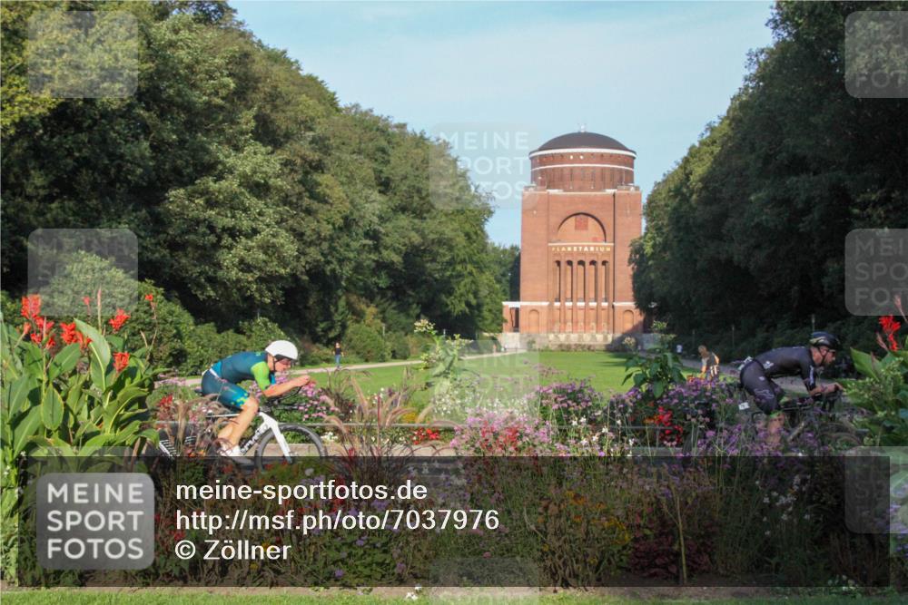 08.09.2024 - Stadtparktriathlon Zöllner http://msf.ph/oto/7037976 08.09.2024 08:52:28 Radfahren 21, 37, 63, 76 meine-sportfotos.de