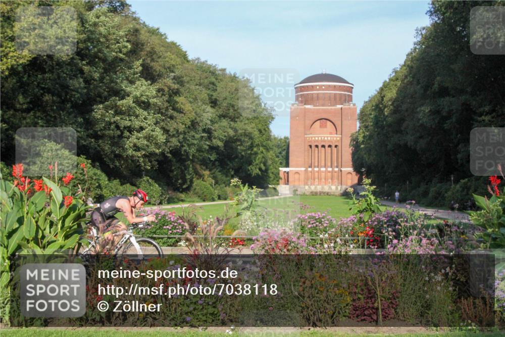 08.09.2024 - Stadtparktriathlon Zöllner http://msf.ph/oto/7038118 08.09.2024 08:57:36 Radfahren 20, 25, 26, 71, 83 meine-sportfotos.de