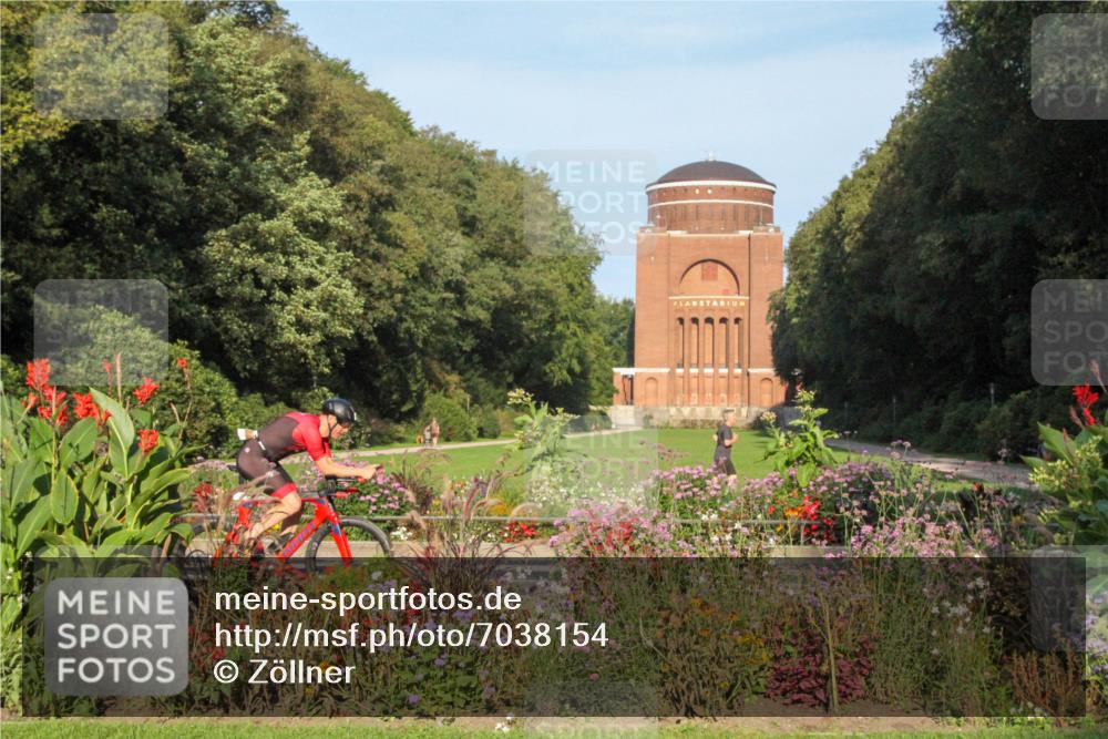 08.09.2024 - Stadtparktriathlon Zöllner http://msf.ph/oto/7038154 08.09.2024 08:58:17 Radfahren 23, 37, 72 meine-sportfotos.de
