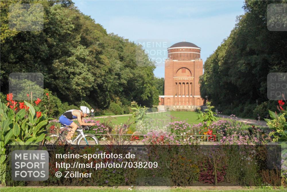 08.09.2024 - Stadtparktriathlon Zöllner http://msf.ph/oto/7038209 08.09.2024 08:59:49 Radfahren 7, 13, 58 meine-sportfotos.de