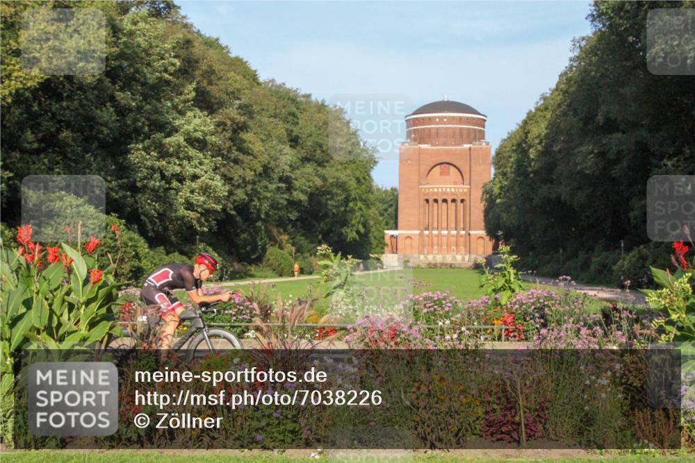 08.09.2024 - Stadtparktriathlon Zöllner http://msf.ph/oto/7038226 08.09.2024 09:00:54 Radfahren 6, 14, 17 meine-sportfotos.de