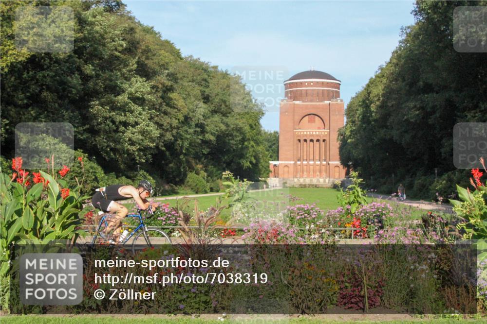 08.09.2024 - Stadtparktriathlon Zöllner http://msf.ph/oto/7038319 08.09.2024 09:03:12 Radfahren 56, 110, 120, 125 meine-sportfotos.de