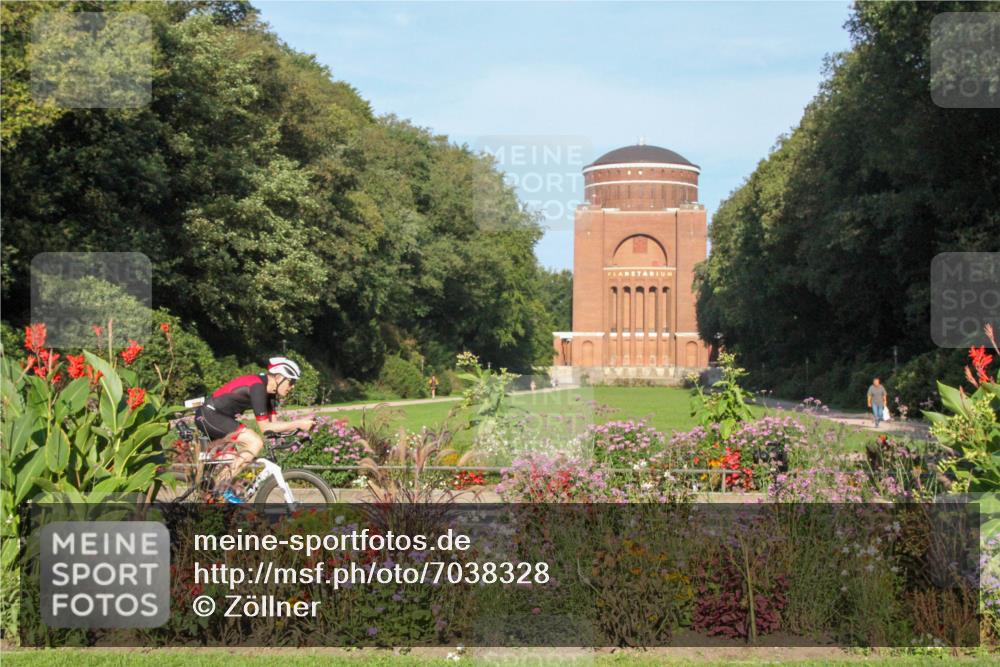 08.09.2024 - Stadtparktriathlon Zöllner http://msf.ph/oto/7038328 08.09.2024 09:03:27 Radfahren 66, 98, 108, 112, 127 meine-sportfotos.de