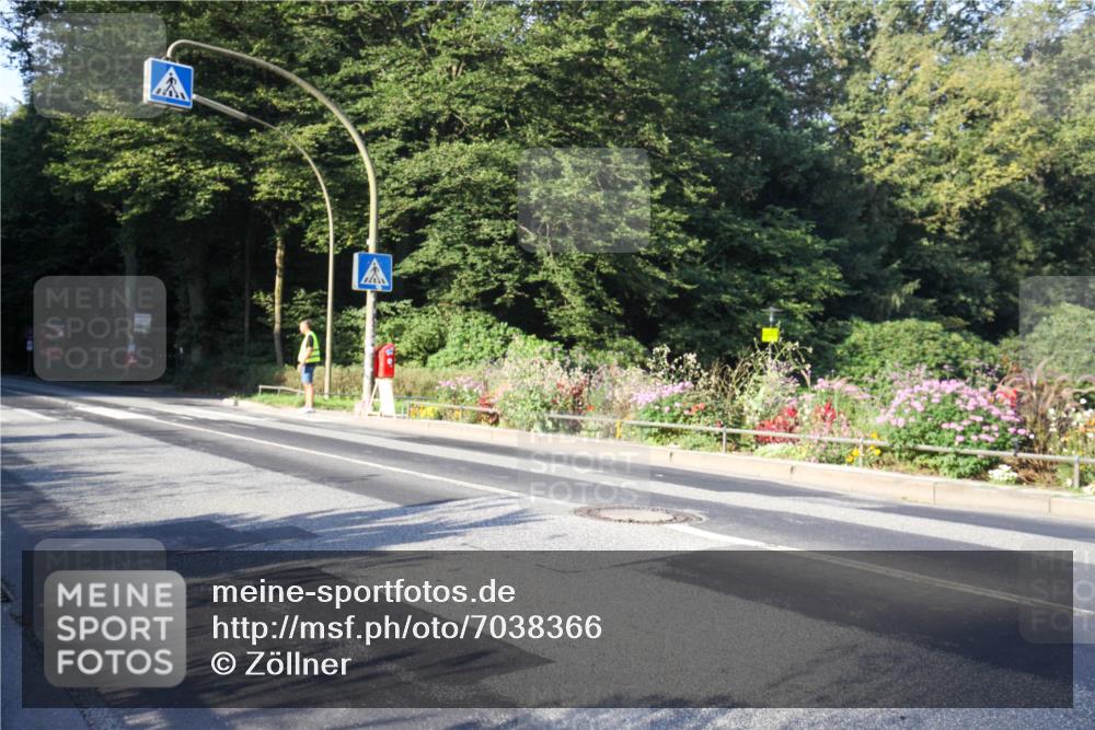 08.09.2024 - Stadtparktriathlon Zöllner http://msf.ph/oto/7038366 08.09.2024 08:48:00 Radfahren 7, 10 meine-sportfotos.de