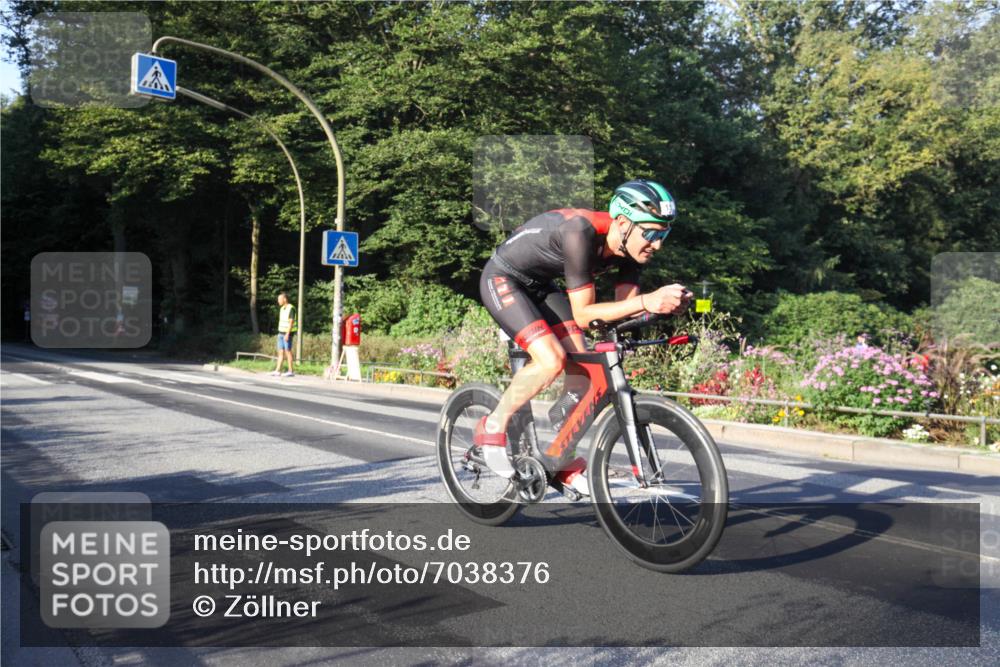 08.09.2024 - Stadtparktriathlon Zöllner http://msf.ph/oto/7038376 08.09.2024 08:49:18 Radfahren 11 meine-sportfotos.de