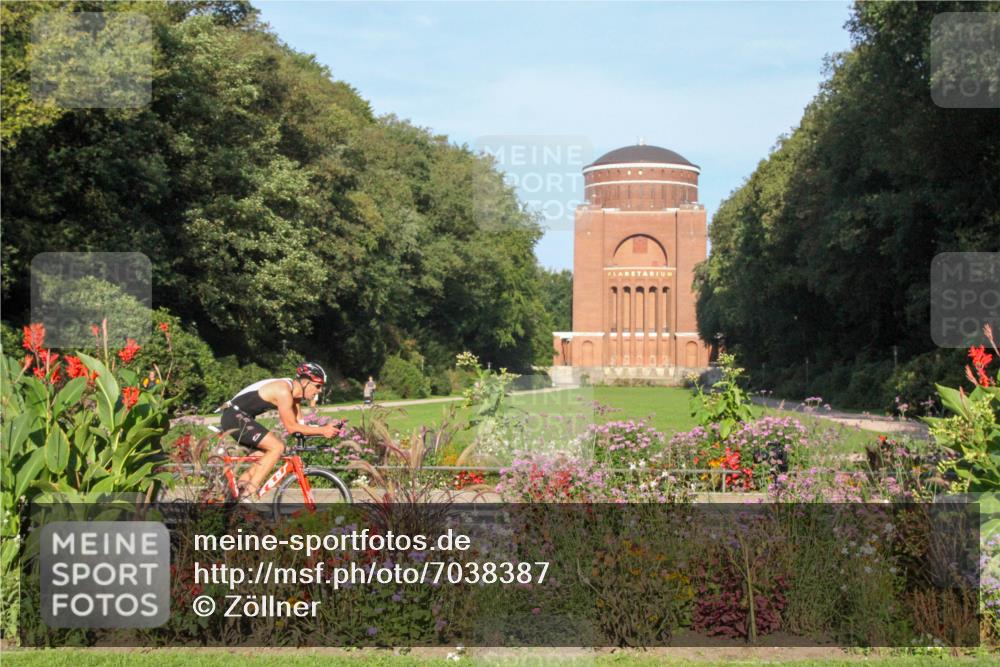 08.09.2024 - Stadtparktriathlon Zöllner http://msf.ph/oto/7038387 08.09.2024 09:04:10 Radfahren 55, 113 meine-sportfotos.de