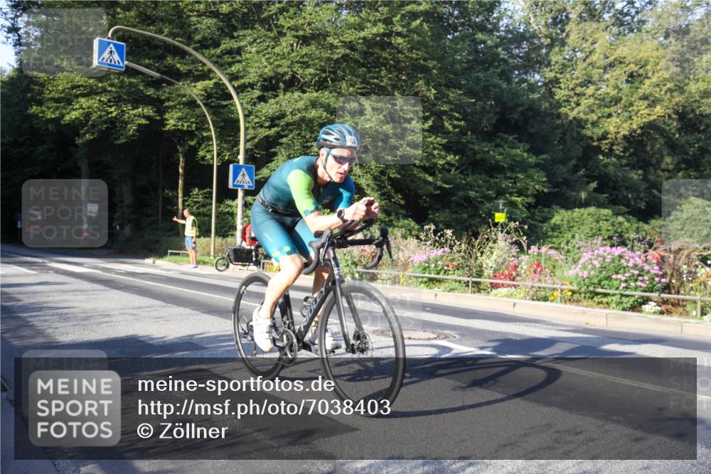 08.09.2024 - Stadtparktriathlon Zöllner http://msf.ph/oto/7038403 08.09.2024 08:50:44 Radfahren 34, 62 meine-sportfotos.de