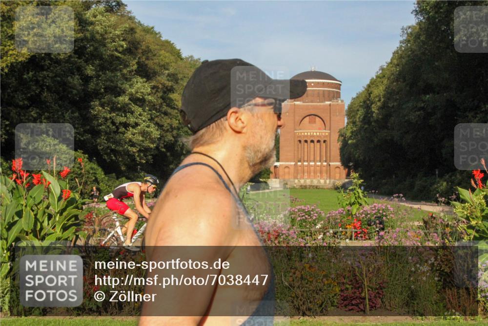 08.09.2024 - Stadtparktriathlon Zöllner http://msf.ph/oto/7038447 08.09.2024 09:05:43 Radfahren 7, 13 meine-sportfotos.de