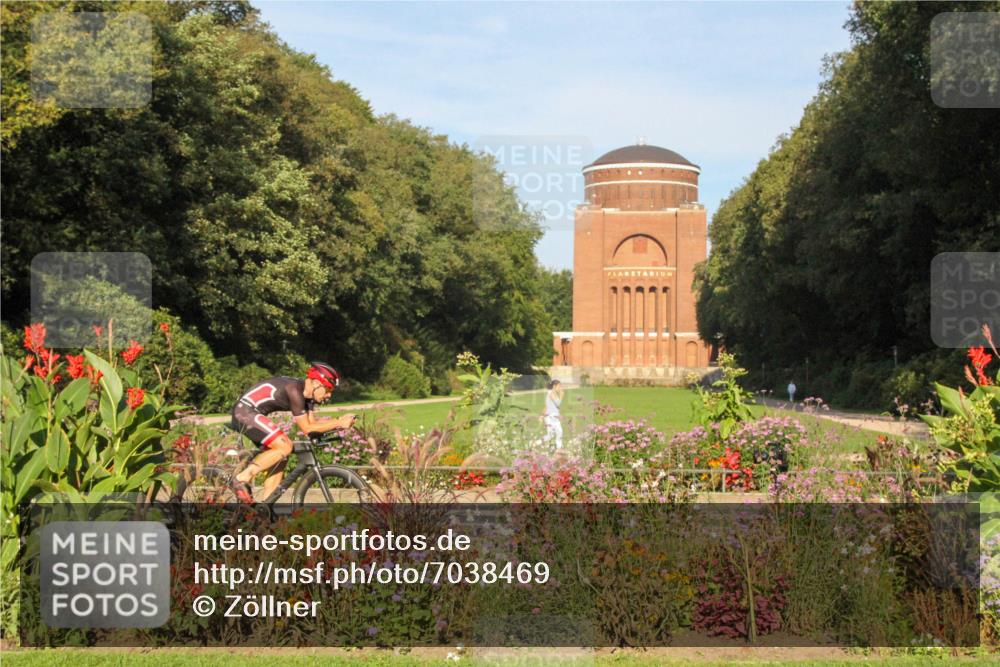 08.09.2024 - Stadtparktriathlon Zöllner http://msf.ph/oto/7038469 08.09.2024 09:06:29 Radfahren 17, 88 meine-sportfotos.de