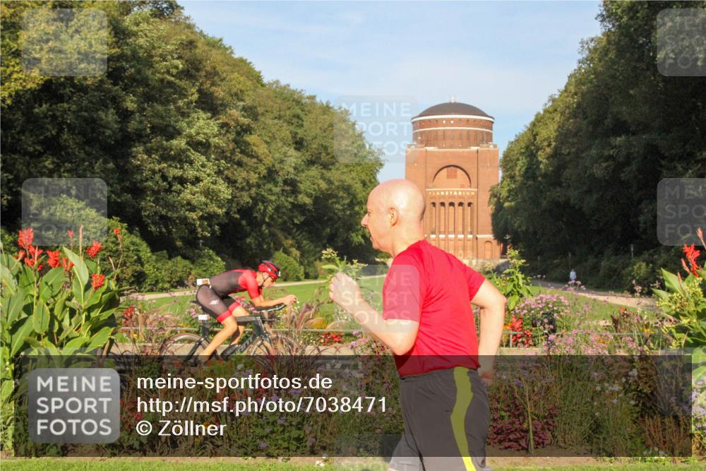 08.09.2024 - Stadtparktriathlon Zöllner http://msf.ph/oto/7038471 08.09.2024 09:06:44 Radfahren 38, 114 meine-sportfotos.de