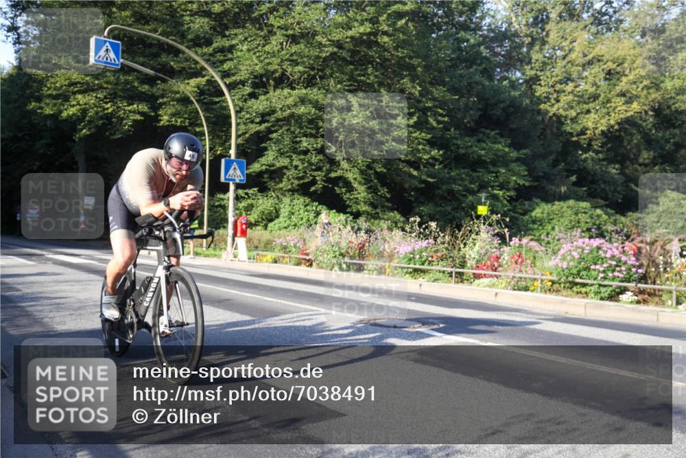 08.09.2024 - Stadtparktriathlon Zöllner http://msf.ph/oto/7038491 08.09.2024 08:53:14 Radfahren 24, 30, 46, 82 meine-sportfotos.de
