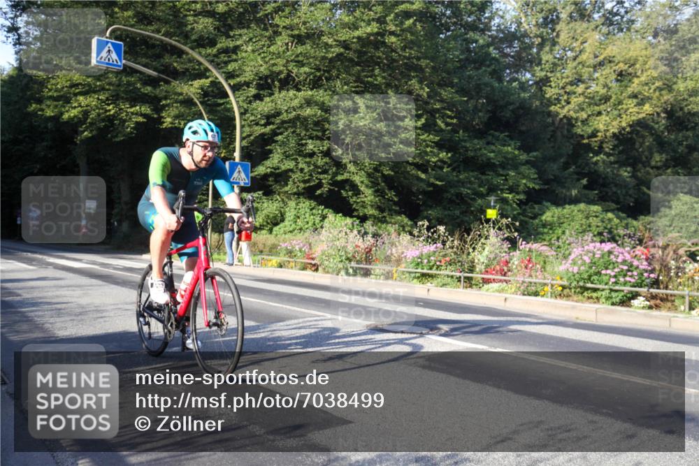 08.09.2024 - Stadtparktriathlon Zöllner http://msf.ph/oto/7038499 08.09.2024 08:53:25 Radfahren 58, 60, 67 meine-sportfotos.de