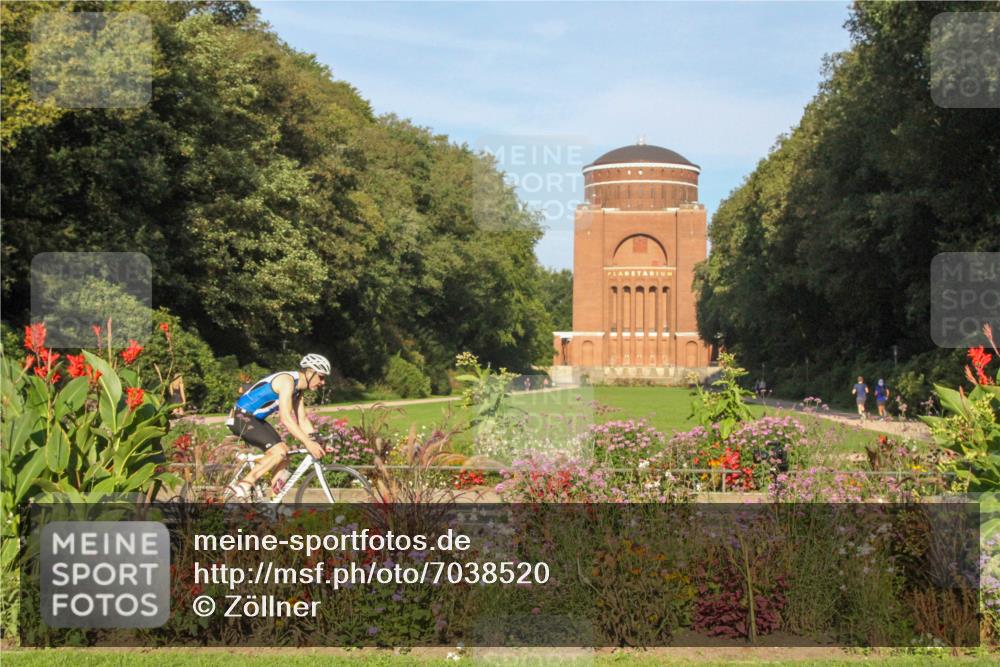 08.09.2024 - Stadtparktriathlon Zöllner http://msf.ph/oto/7038520 08.09.2024 09:08:23 Radfahren 103 meine-sportfotos.de
