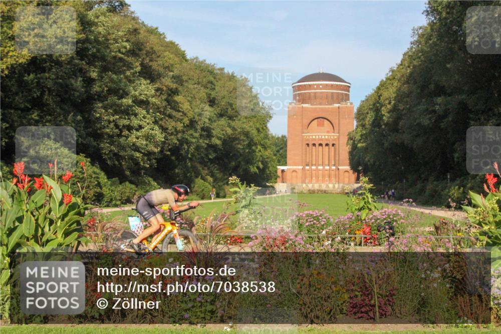 08.09.2024 - Stadtparktriathlon Zöllner http://msf.ph/oto/7038538 08.09.2024 09:08:37 Radfahren 22, 39, 53, 77, 91, 105 meine-sportfotos.de