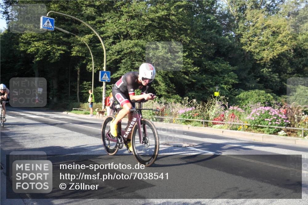 08.09.2024 - Stadtparktriathlon Zöllner http://msf.ph/oto/7038541 08.09.2024 08:56:05 Radfahren 1, 5, 19, 49, 59, 86 meine-sportfotos.de