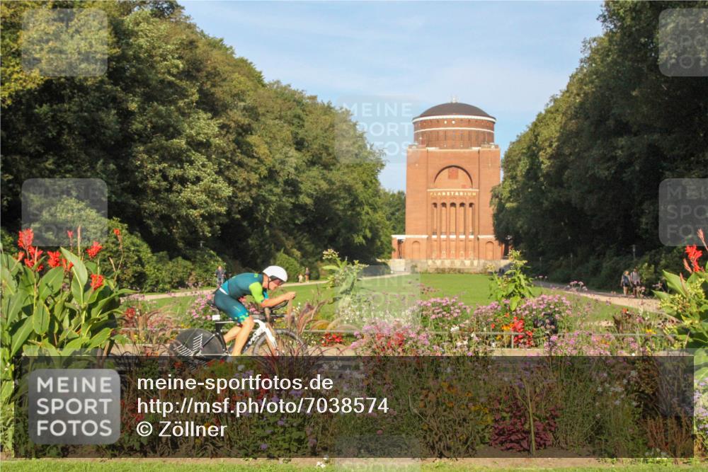 08.09.2024 - Stadtparktriathlon Zöllner http://msf.ph/oto/7038574 08.09.2024 09:09:29 Radfahren 15, 21, 40, 44, 63, 127 meine-sportfotos.de