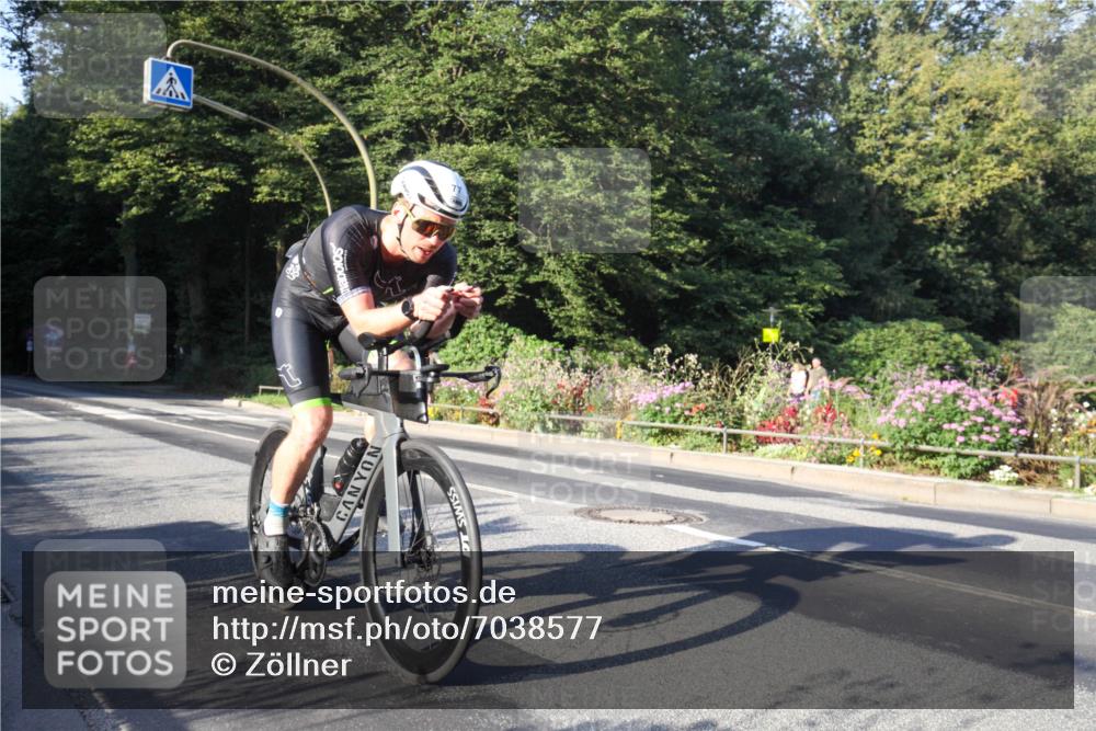 08.09.2024 - Stadtparktriathlon Zöllner http://msf.ph/oto/7038577 08.09.2024 08:57:07 Radfahren 77 meine-sportfotos.de