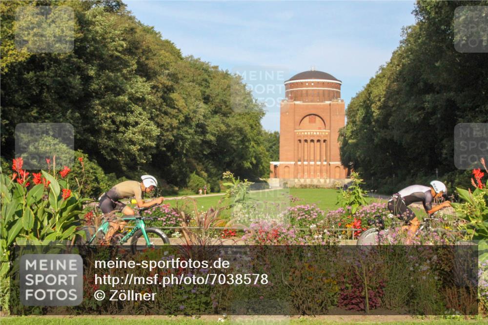 08.09.2024 - Stadtparktriathlon Zöllner http://msf.ph/oto/7038578 08.09.2024 09:09:30 Radfahren 15, 21, 40, 44, 54, 63, 76, 127 meine-sportfotos.de
