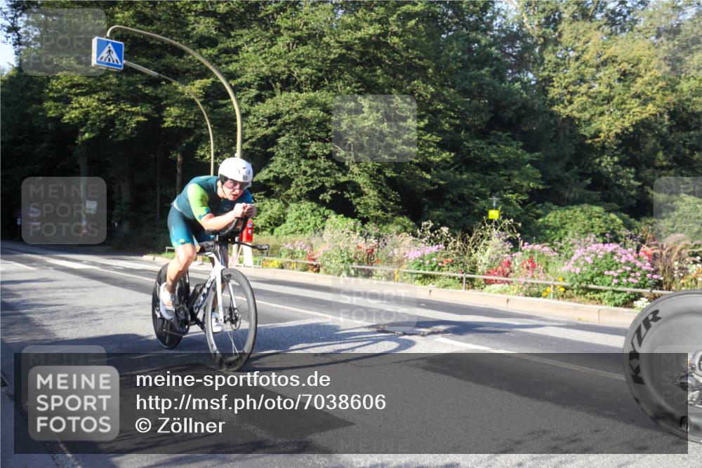 08.09.2024 - Stadtparktriathlon Zöllner http://msf.ph/oto/7038606 08.09.2024 08:58:07 Radfahren 15, 21, 40, 54, 63, 76 meine-sportfotos.de
