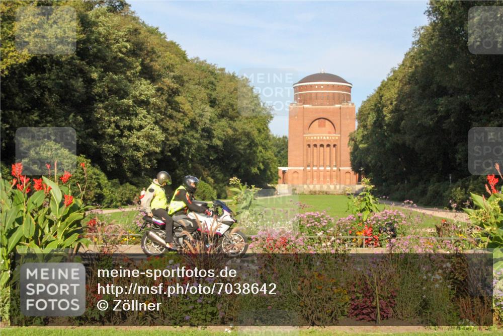 08.09.2024 - Stadtparktriathlon Zöllner http://msf.ph/oto/7038642 08.09.2024 09:10:20 Radfahren 23, 101, 133 meine-sportfotos.de