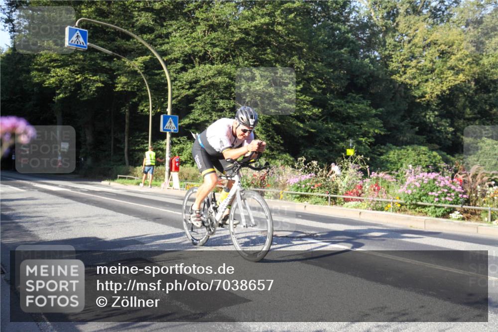 08.09.2024 - Stadtparktriathlon Zöllner http://msf.ph/oto/7038657 08.09.2024 08:59:32 Radfahren 60 meine-sportfotos.de