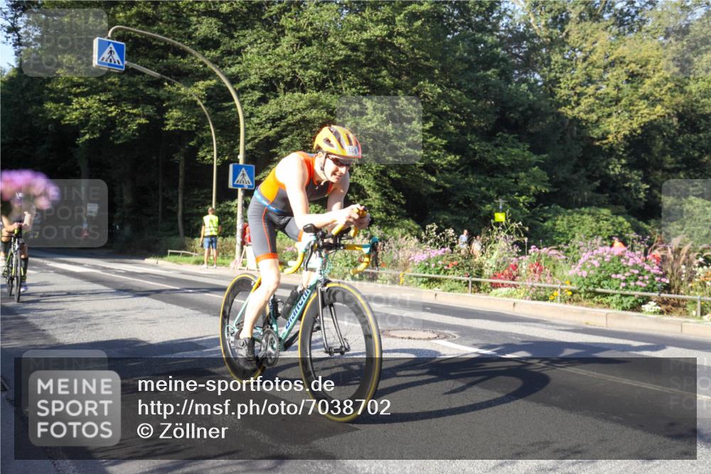08.09.2024 - Stadtparktriathlon Zöllner http://msf.ph/oto/7038702 08.09.2024 09:01:31 Radfahren 106, 122 meine-sportfotos.de
