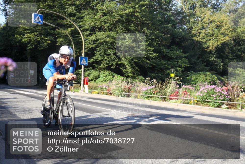 08.09.2024 - Stadtparktriathlon Zöllner http://msf.ph/oto/7038727 08.09.2024 09:02:29 Radfahren 22, 99, 102 meine-sportfotos.de