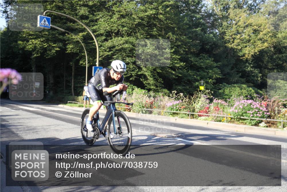 08.09.2024 - Stadtparktriathlon Zöllner http://msf.ph/oto/7038759 08.09.2024 09:03:04 Radfahren 39, 78, 115 meine-sportfotos.de