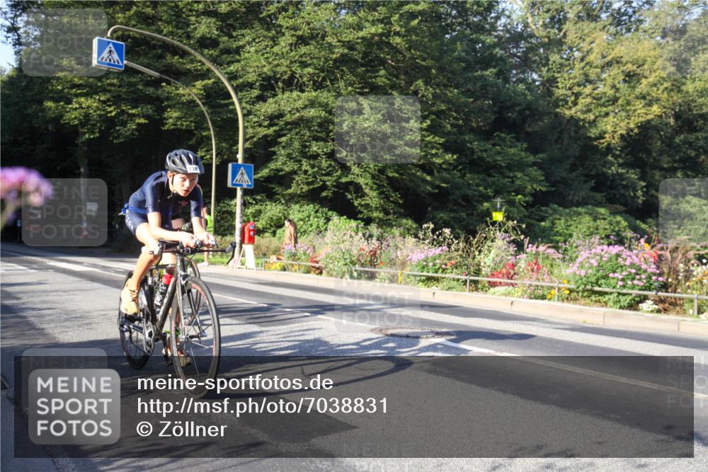 08.09.2024 - Stadtparktriathlon Zöllner http://msf.ph/oto/7038831 08.09.2024 09:04:14 Radfahren 23, 55, 117, 128 meine-sportfotos.de