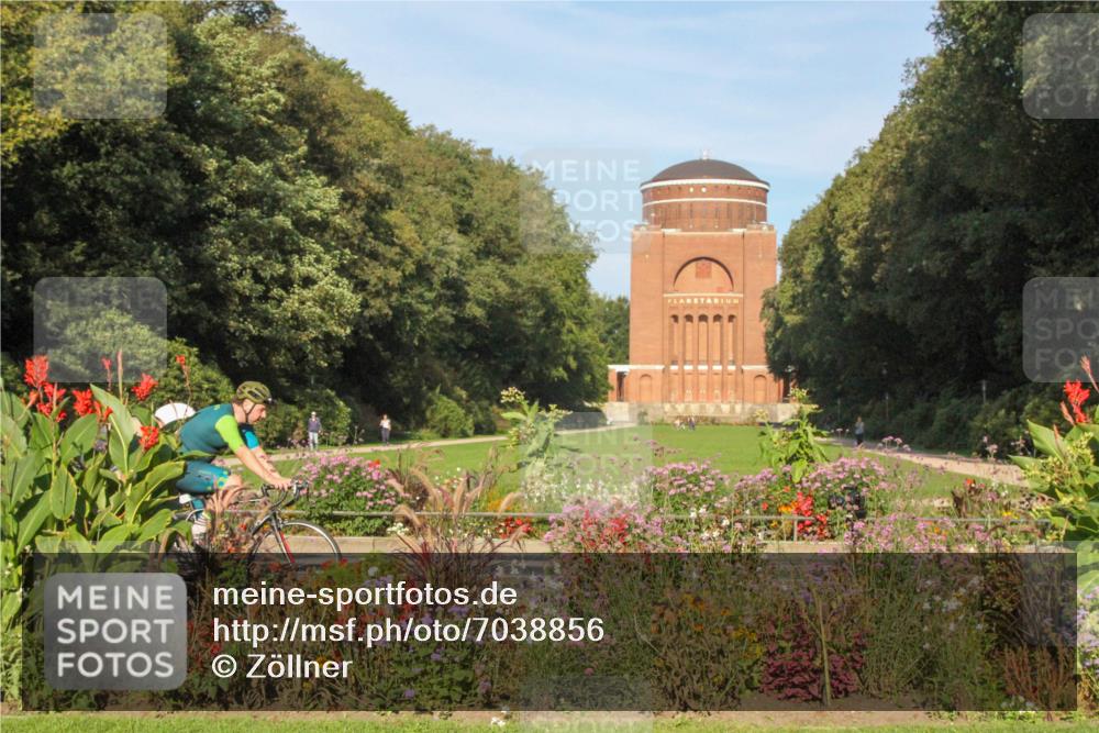 08.09.2024 - Stadtparktriathlon Zöllner http://msf.ph/oto/7038856 08.09.2024 09:14:38 Radfahren 29, 47, 50, 64, 146 meine-sportfotos.de
