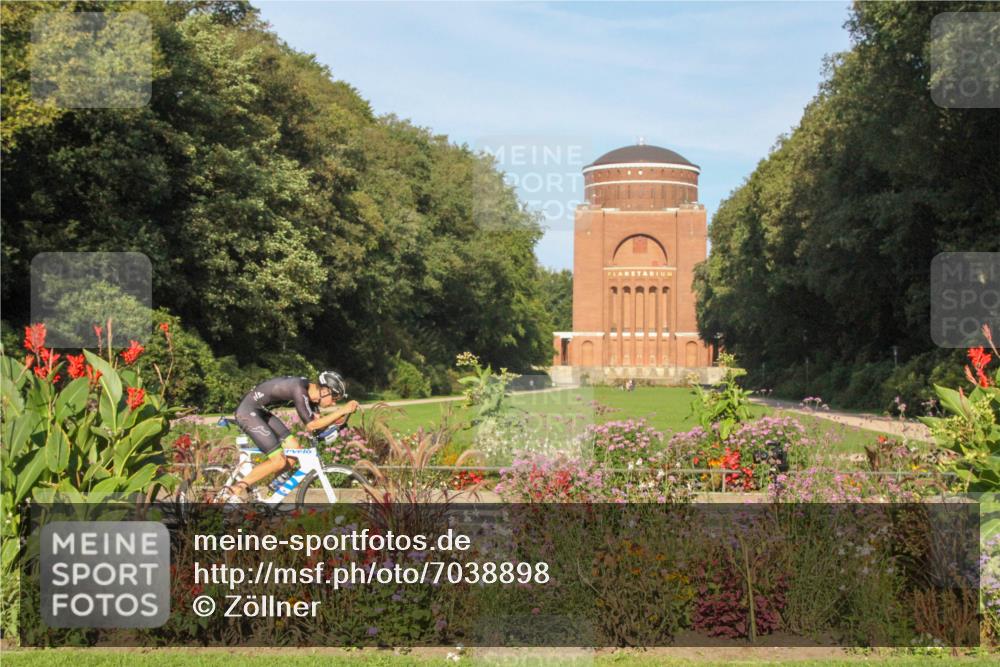 08.09.2024 - Stadtparktriathlon Zöllner http://msf.ph/oto/7038898 08.09.2024 09:15:23 Radfahren 32, 75, 127 meine-sportfotos.de