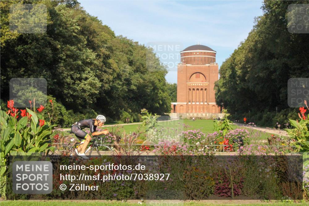 08.09.2024 - Stadtparktriathlon Zöllner http://msf.ph/oto/7038927 08.09.2024 09:15:58 Radfahren 31, 56, 80 meine-sportfotos.de
