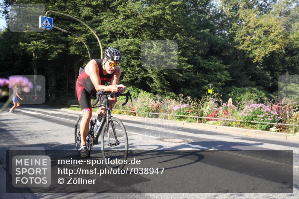 08.09.2024 - Stadtparktriathlon Zöllner http://msf.ph/oto/7038947 08.09.2024 09:08:11 Radfahren 16 meine-sportfotos.de