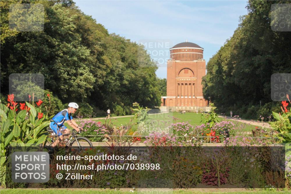 08.09.2024 - Stadtparktriathlon Zöllner http://msf.ph/oto/7038998 08.09.2024 09:17:39 Radfahren 101, 119, 153, 172 meine-sportfotos.de