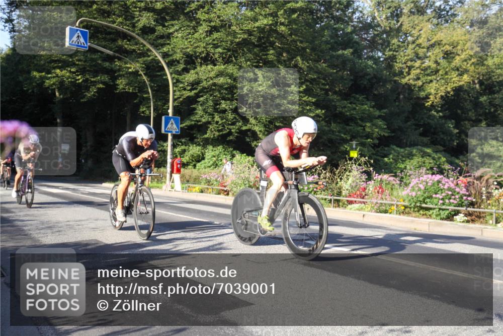 08.09.2024 - Stadtparktriathlon Zöllner http://msf.ph/oto/7039001 08.09.2024 09:09:31 Radfahren 15, 21, 40, 44, 54, 63, 76, 127 meine-sportfotos.de