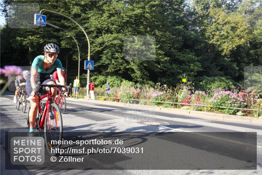 08.09.2024 - Stadtparktriathlon Zöllner http://msf.ph/oto/7039031 08.09.2024 09:09:49 Radfahren 37, 80, 100 meine-sportfotos.de