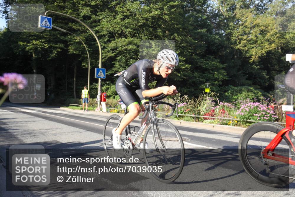 08.09.2024 - Stadtparktriathlon Zöllner http://msf.ph/oto/7039035 08.09.2024 09:09:49 Radfahren 37, 80, 100 meine-sportfotos.de