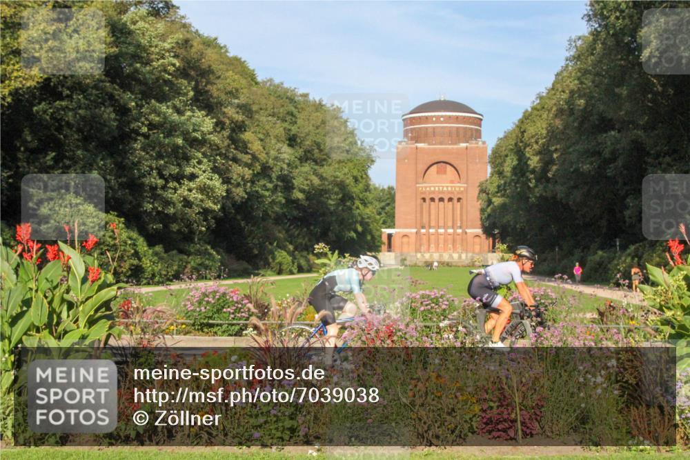 08.09.2024 - Stadtparktriathlon Zöllner http://msf.ph/oto/7039038 08.09.2024 09:18:31 Radfahren 151, 159 meine-sportfotos.de