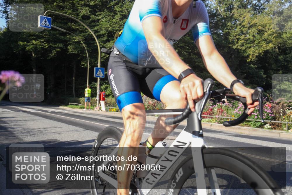 08.09.2024 - Stadtparktriathlon Zöllner http://msf.ph/oto/7039050 08.09.2024 09:10:01 Radfahren 31, 83, 89, 94, 107, 113, 125 meine-sportfotos.de