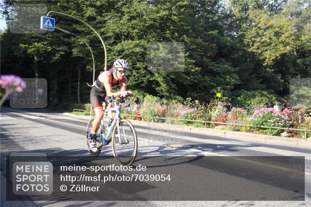 08.09.2024 - Stadtparktriathlon Zöllner http://msf.ph/oto/7039054 08.09.2024 09:10:05 Radfahren 10, 20, 69, 71, 89, 94, 98 meine-sportfotos.de