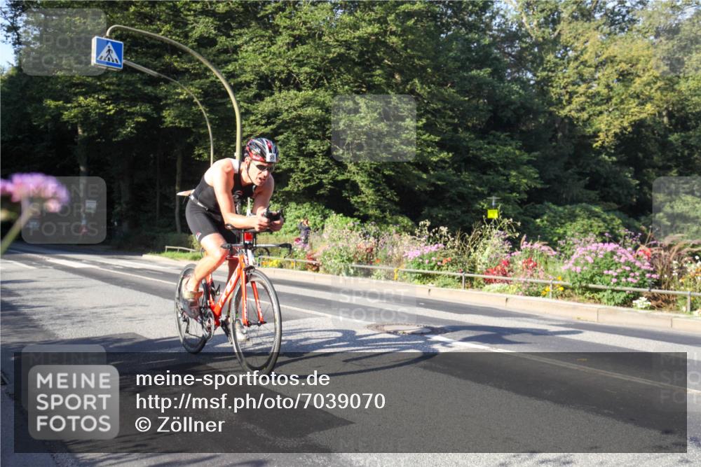 08.09.2024 - Stadtparktriathlon Zöllner http://msf.ph/oto/7039070 08.09.2024 09:10:25 Radfahren 23, 55, 117 meine-sportfotos.de