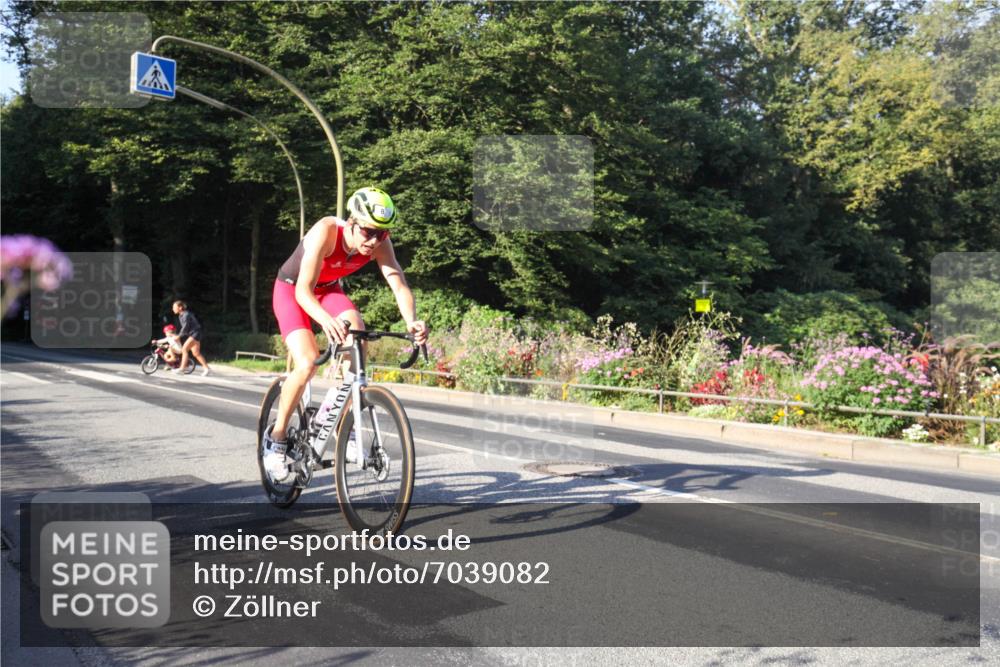 08.09.2024 - Stadtparktriathlon Zöllner http://msf.ph/oto/7039082 08.09.2024 09:10:41 Radfahren 8, 41, 131 meine-sportfotos.de