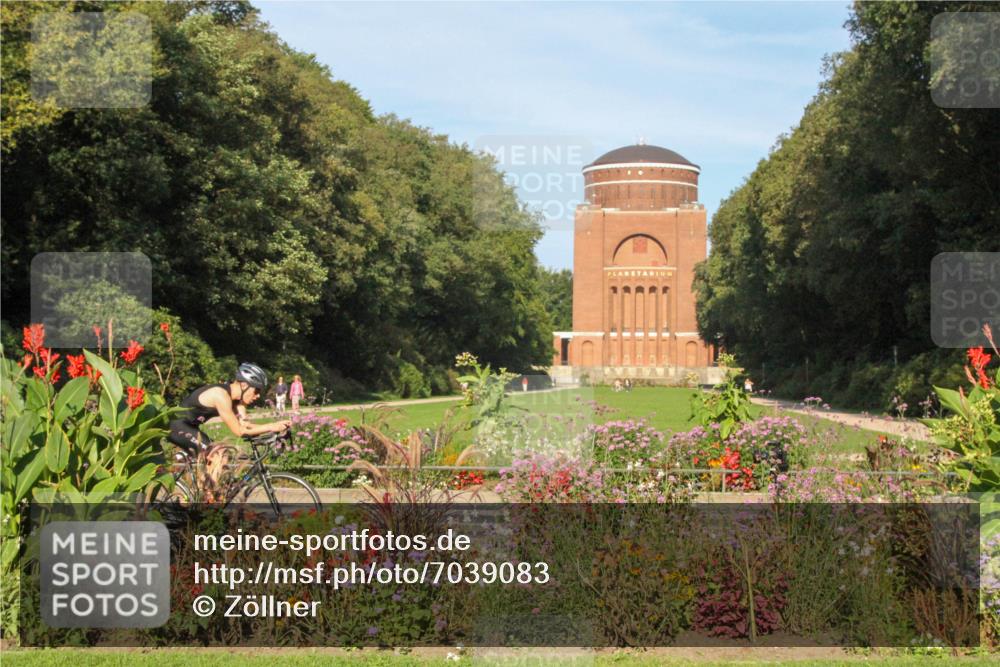 08.09.2024 - Stadtparktriathlon Zöllner http://msf.ph/oto/7039083 08.09.2024 09:20:02 Radfahren 102, 110, 126, 158, 175 meine-sportfotos.de