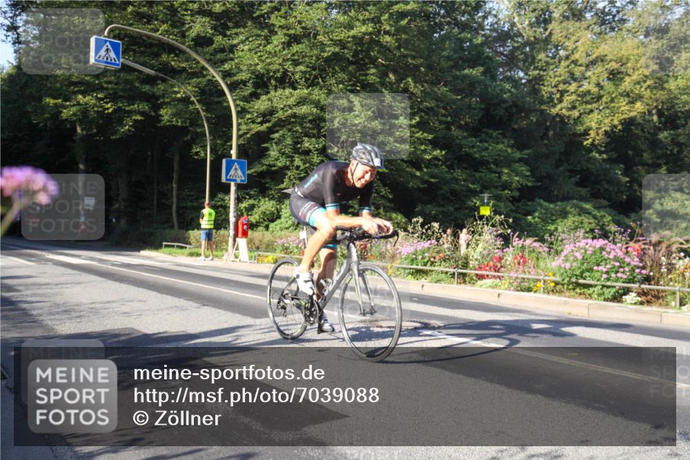 08.09.2024 - Stadtparktriathlon Zöllner http://msf.ph/oto/7039088 08.09.2024 09:10:53 Radfahren 57, 97, 121, 159 meine-sportfotos.de